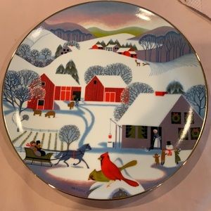 World Book Christmas Plate series - 1980 Christmas Morning